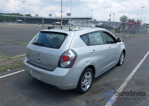 2009 Pontiac Vibe z USA, uszkodzony, nr VIN 5Y2SM67009Z403507